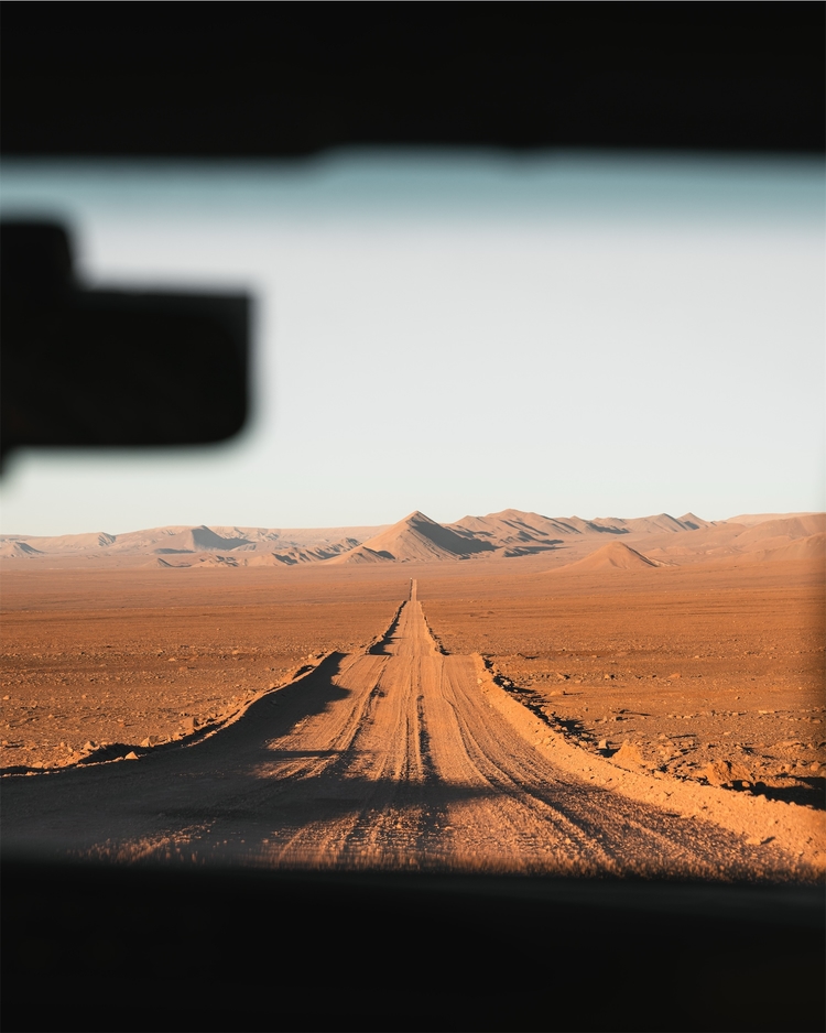 Travel Life &amp; Tips