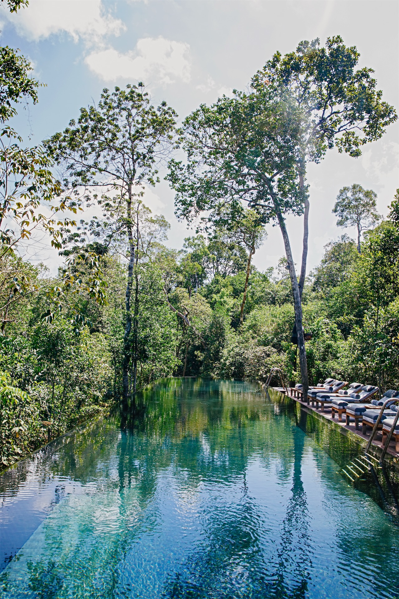 shinta mani wild jungle pool