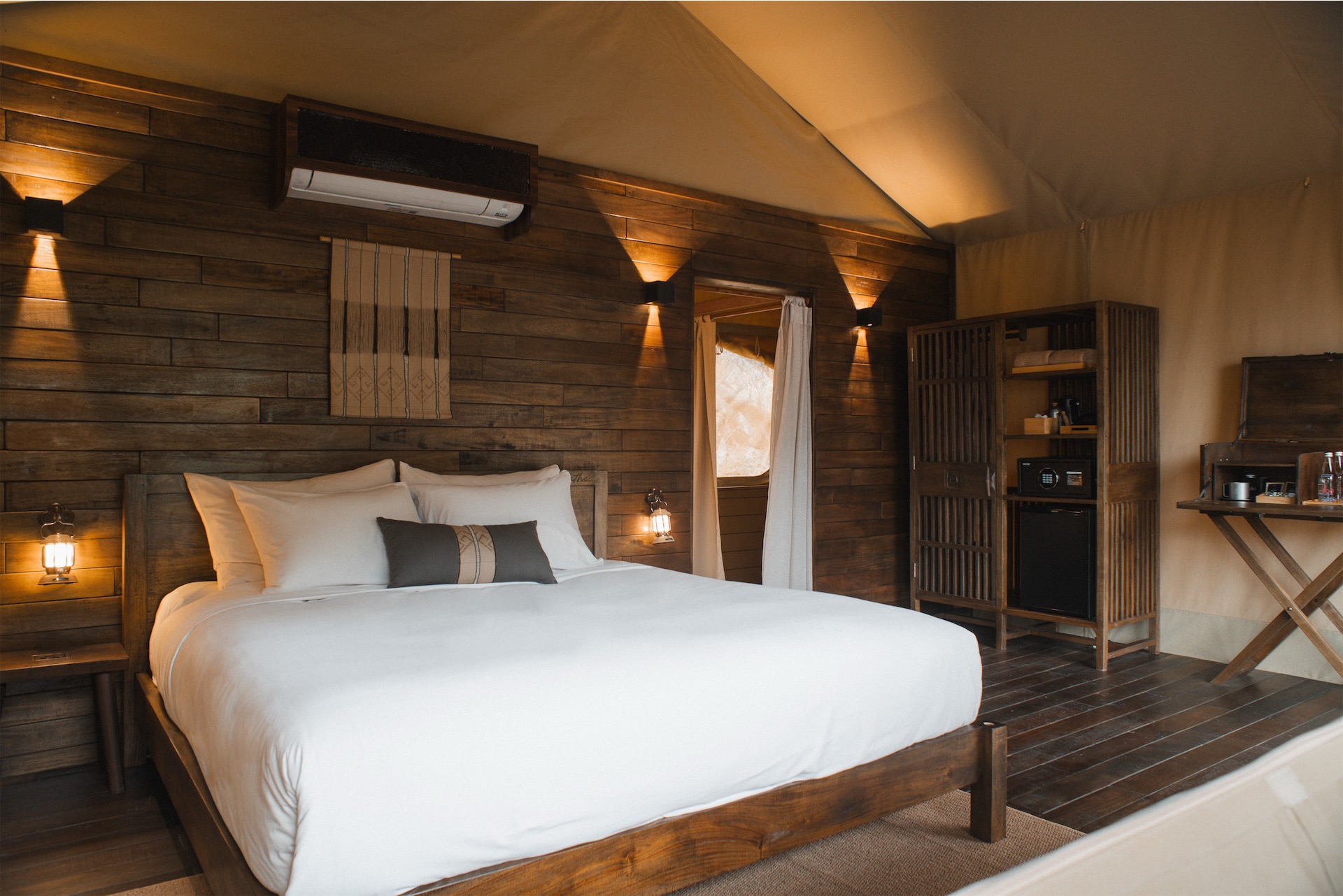 Auko Phong Nha Canopy Lodge Suite