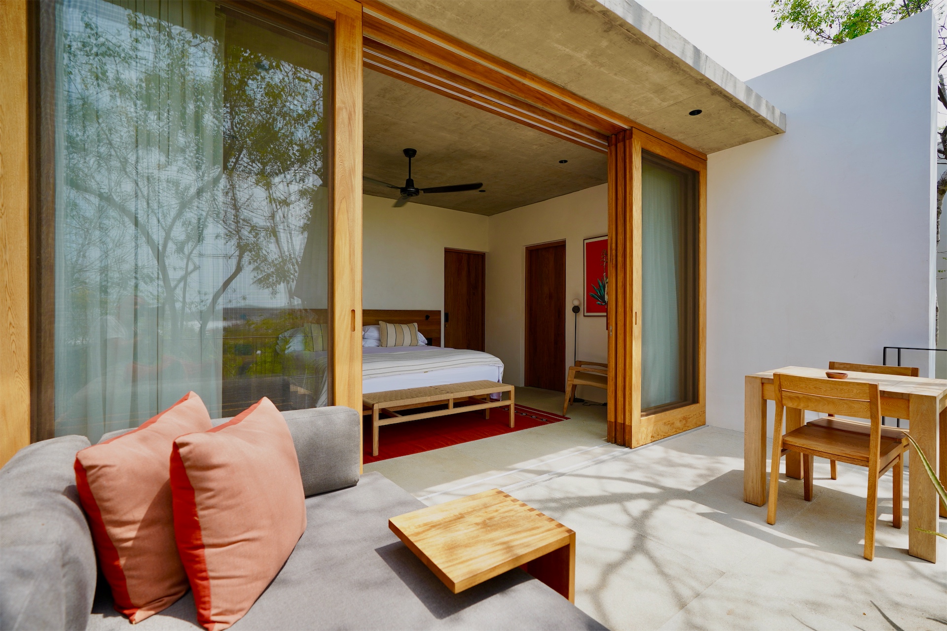 El Guayacan guest room frontal terrace
