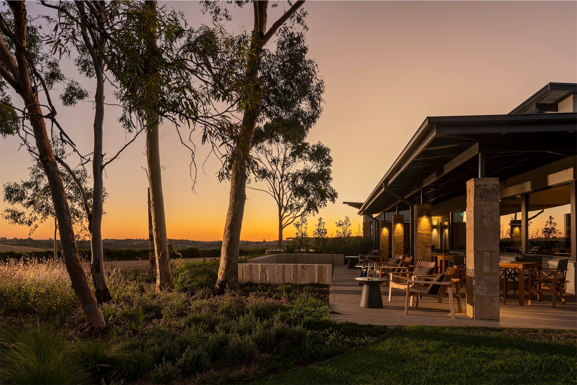 the-louise-barossa-valley-lodge-terrace-sunset